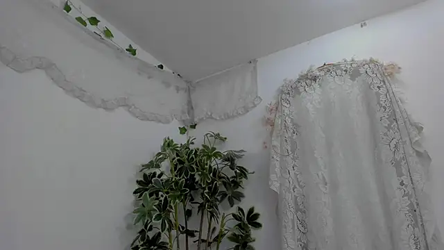 BonnieCute  online show from 07.10.26