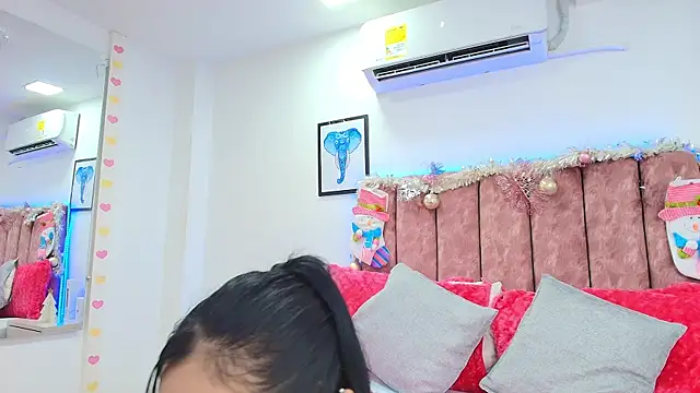 KathyShine online show from 12.10.24