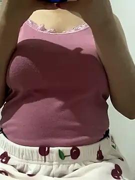 farah-36 online show from 10.18.25