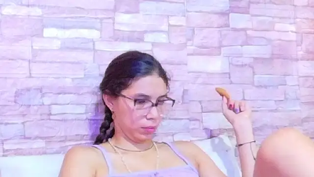 nextdoor fantasy1 online show from 06.11.26