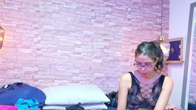 nextdoor fantasy1 online show from 06.18.26