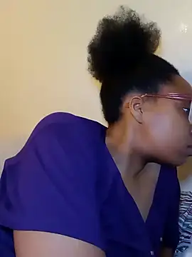 madamsensuale online show from 02.13.25