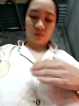 Snapshot of Dina_wet chatting on 01.13.25 Dina wet online show from 01.13.25