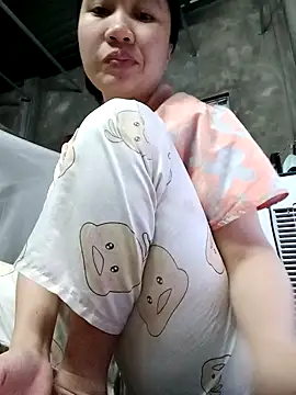 Snapshot of Dina_wet chatting on 01.17.25 Dina wet online show from 01.17.25