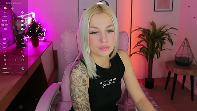 Crystal Barbie online show from 12.03.24