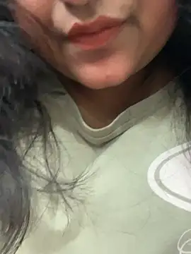 Snapshot of smile_pretty chatting on 02.12.26 smile pretty online show from 02.12.26