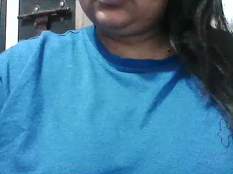 Snapshot of smile_pretty chatting on 02.21.26 smile pretty online show from 02.21.26