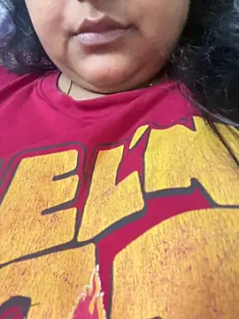 Snapshot of smile_pretty chatting on 03.01.26 smile pretty online show from 03.01.26