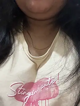 Snapshot of smile_pretty chatting on 03.12.26 smile pretty online show from 03.12.26