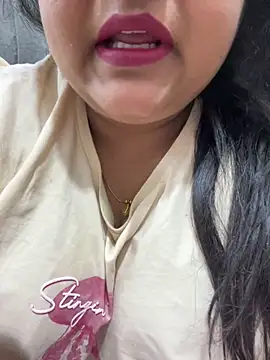 Snapshot of smile_pretty chatting on 03.13.26 smile pretty online show from 03.13.26