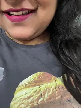 Snapshot of smile_pretty chatting on 03.14.26 smile pretty online show from 03.14.26