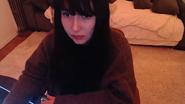 Lynylou online show from 02.20.25