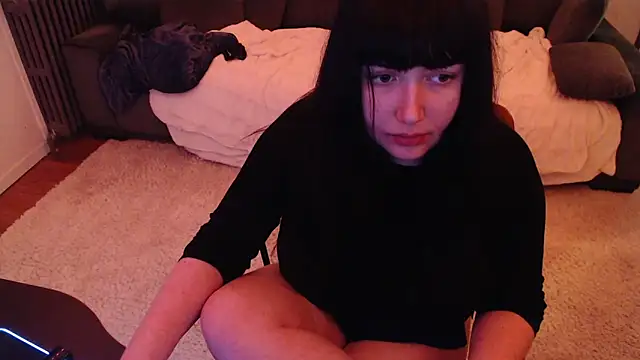 Lynylou online show from 03.21.25