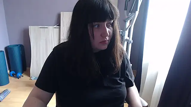 Lynylou online show from 09.15.25