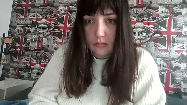 Lynylou online show from 10.31.25