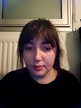 Lynylou online show from 05.11.26