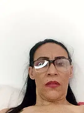 Snapshot of BarbaraMature chatting on 02.15.26 BarbaraMature online show from 02.15.26