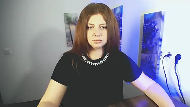 Lizzy Love online show from 05.15.26