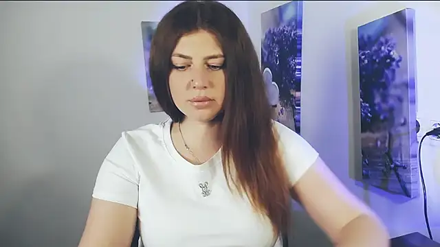 Lizzy Love online show from 06.06.26