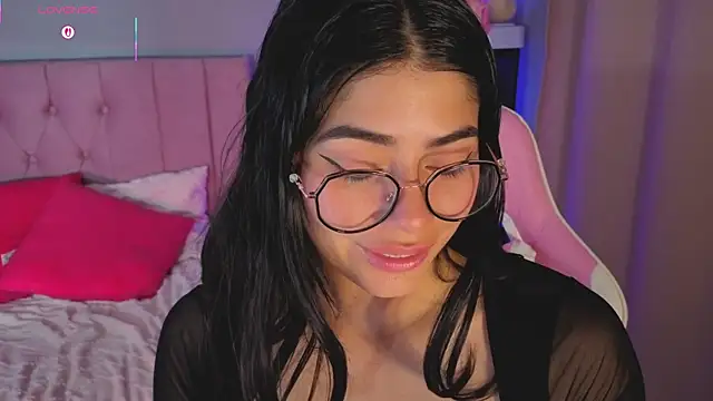 LoaLuxury online show from 12.04.25