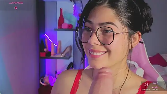 LoaLuxury online show from 03.05.26