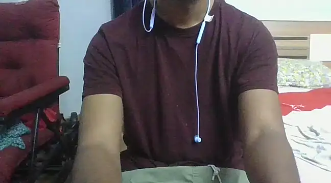 Snapshot of IndianEurope chatting on 01.07.25 IndianEurope online show from 01.07.25