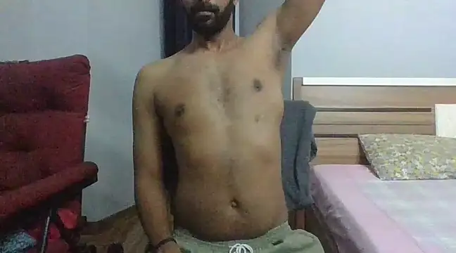 Snapshot of IndianEurope chatting on 03.04.25 IndianEurope online show from 03.04.25