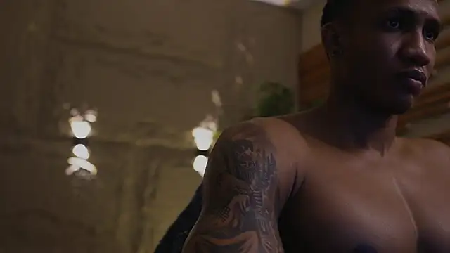 Snapshot of Logan_Varela chatting on 02.05.26 Logan Varela online show from 02.05.26