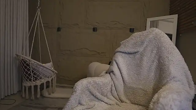 Snapshot of Logan_Varela chatting on 02.28.26 Logan Varela online show from 02.28.26