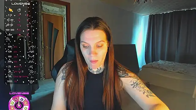 Snapshot of AizaRose chatting on 02.04.26 AizaRose online show from 02.04.26