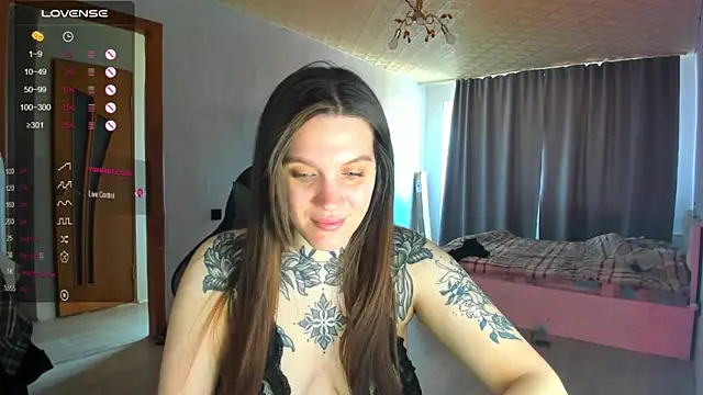 Snapshot of AizaRose chatting on 03.01.26 AizaRose online show from 03.01.26