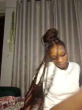 Snapshot of C-yoyo chatting on 04.06.26 C-yoyo online show from 04.06.26