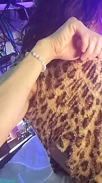 gurlnips online show from 03.05.26