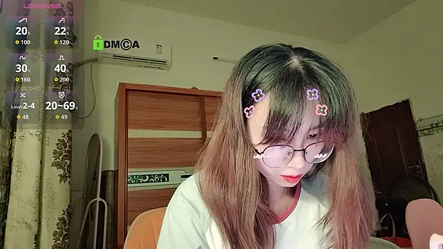 Lili 666 online show from 09.13.25