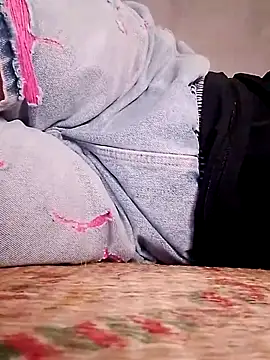 Snapshot of Hotpussy3ox chatting on 09.14.25 Hotpussy3ox online show from 09.14.25