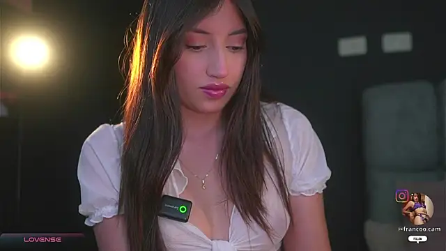 eimy22 online show from 10.30.25