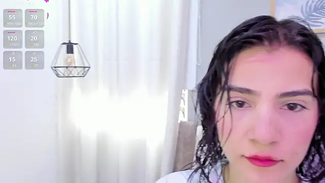 Snapshot of Miranda_doll_ chatting on 03.17.26 Miranda doll online show from 03.17.26