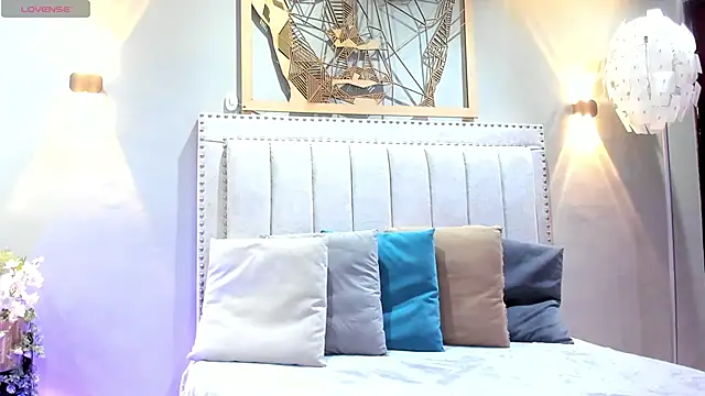 Snapshot of Miranda_doll_ chatting on 03.18.26 Miranda doll online show from 03.18.26