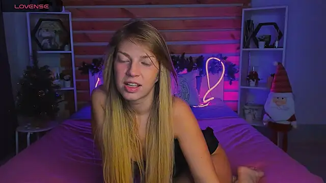 Snapshot of Jeanne_Williams chatting on 12.29.24 Jeanne Williams online show from 12.29.24