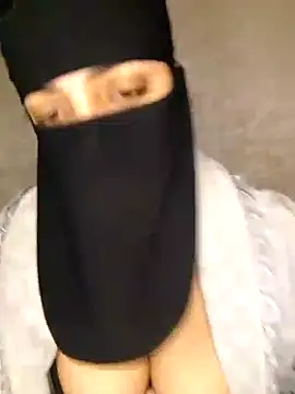 Snapshot of Narimane_maroc chatting on 01.15.25 Narimane maroc online show from 01.15.25