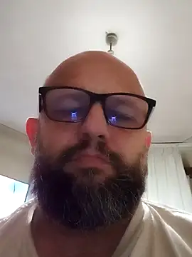 Snapshot of AlexandruCsaba chatting on 12.05.24 AlexandruCsaba online show from 12.05.24