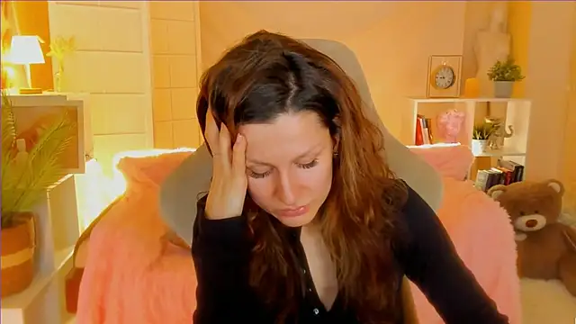 Snapshot of April_o_Nill chatting on 02.24.25 April o Nill online show from 02.24.25