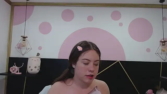 DanniAbbey online show from 02.18.25