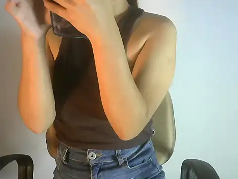 Snapshot of Manvi1510 chatting on 02.13.26 Manvi1510 online show from 02.13.26