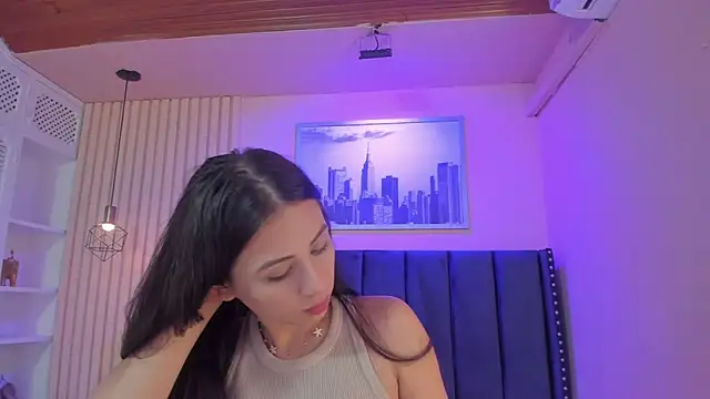 Snapshot of diosa_cristal chatting on 05.26.26 diosa cristal online show from 05.26.26