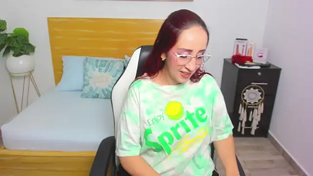 Snapshot of jadde13_ chatting on 03.06.25 jadde13 online show from 03.06.25