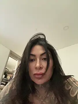 Iam Annii online show from 10.10.25