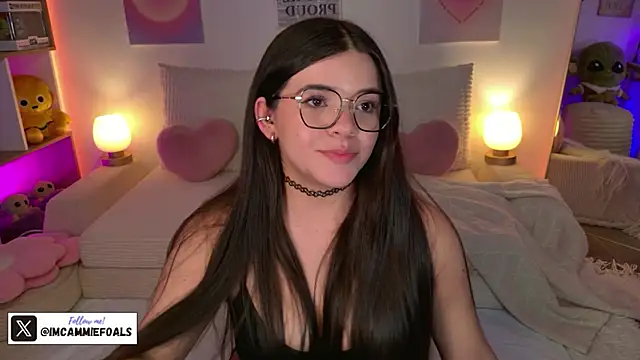 Snapshot of cammiefoalss chatting on 02.21.26 cammiefoalss online show from 02.21.26