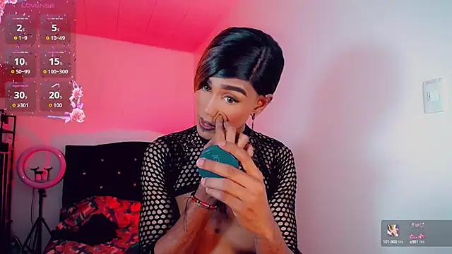 Snapshot of Kendall_hornyy chatting on 09.26.25 Kendall hornyy online show from 09.26.25