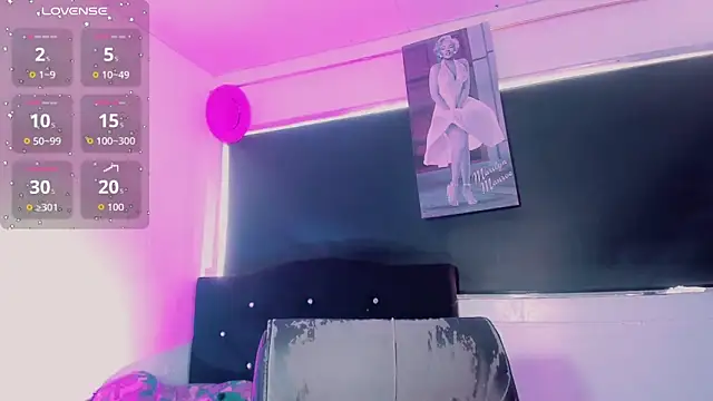 Kendall hornyy online show from 03.27.26